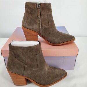 Lisa Vicky Womens 6.5M Key-V Suede Ankle Boots Stacked Heel DK Olive‎ New In Box